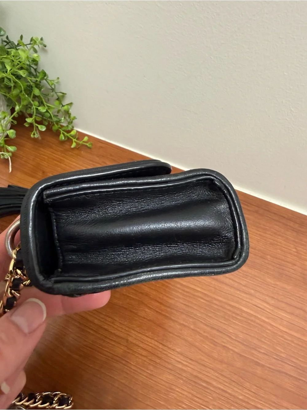 Tory Burch Women's Black Leather Small Fleming Convertible Shoulder Bag EUC